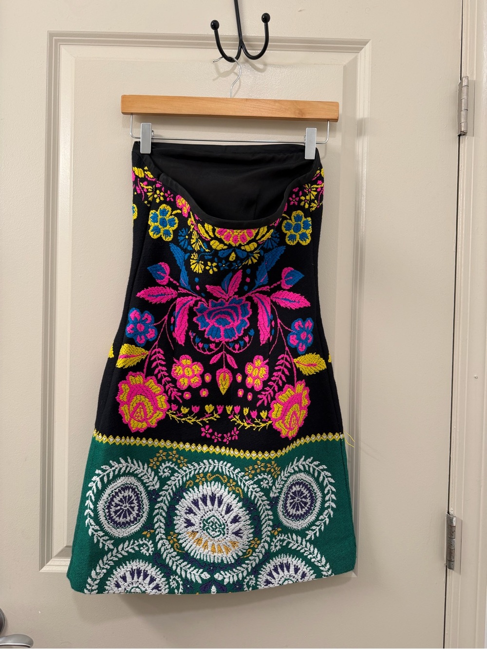 Cynthia Rowley French-Mexican Embroidered Strapless Dress Size 2 - Picture 2 of 9
